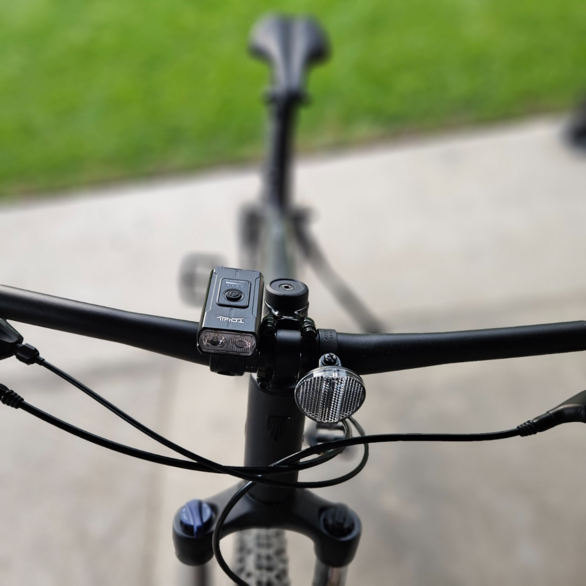 Lampara Bicicleta Frontal Recargable Led 6000 Lúmenes